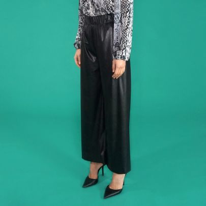 Pantalone in semilpelle stretch 